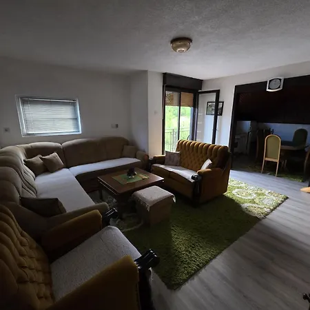 Horizont Apartmans Lägenhet *